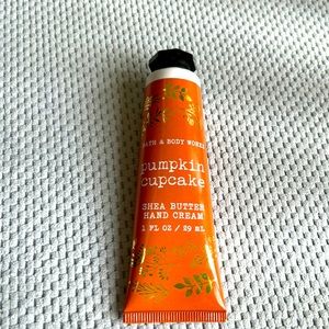 Bath & Body pumpkin cupcake, shea butter, hand cream $5 or free gift w/ bundle